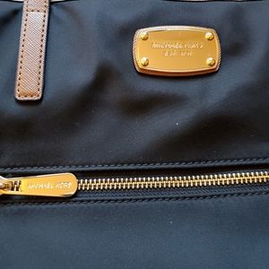 Michael kors tote